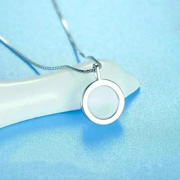 NEW 925 Sterling Silver & Moonstone Necklace - Picture 4 of 5